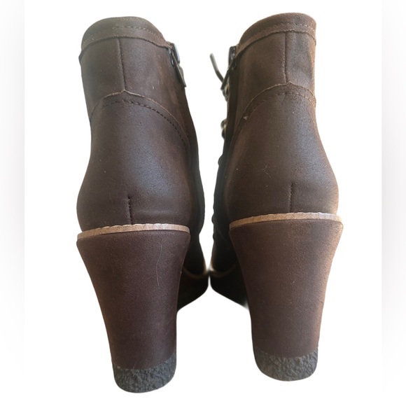 NWOB - ZODIAK Women’s Brown Indy Lace-Up Wedge Boot - Size 8 - Picture 6 of 9